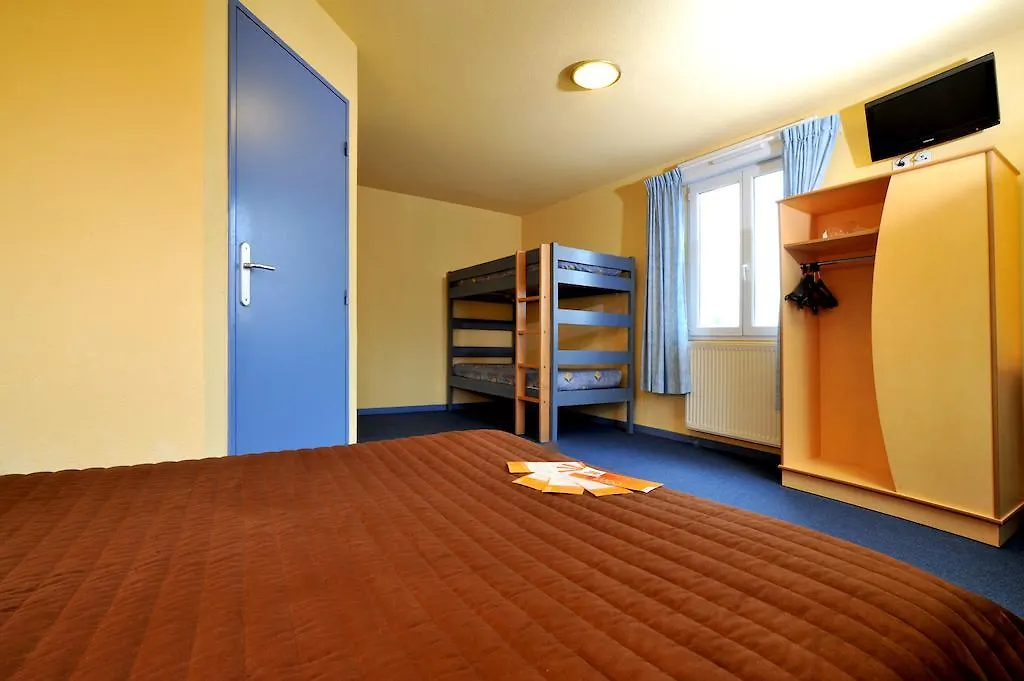 Hotel & Residence Avermes 2*,  France