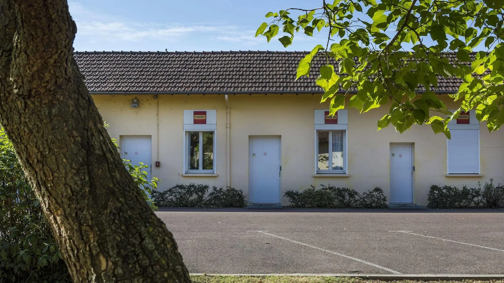 Hotel & Residence Avermes France